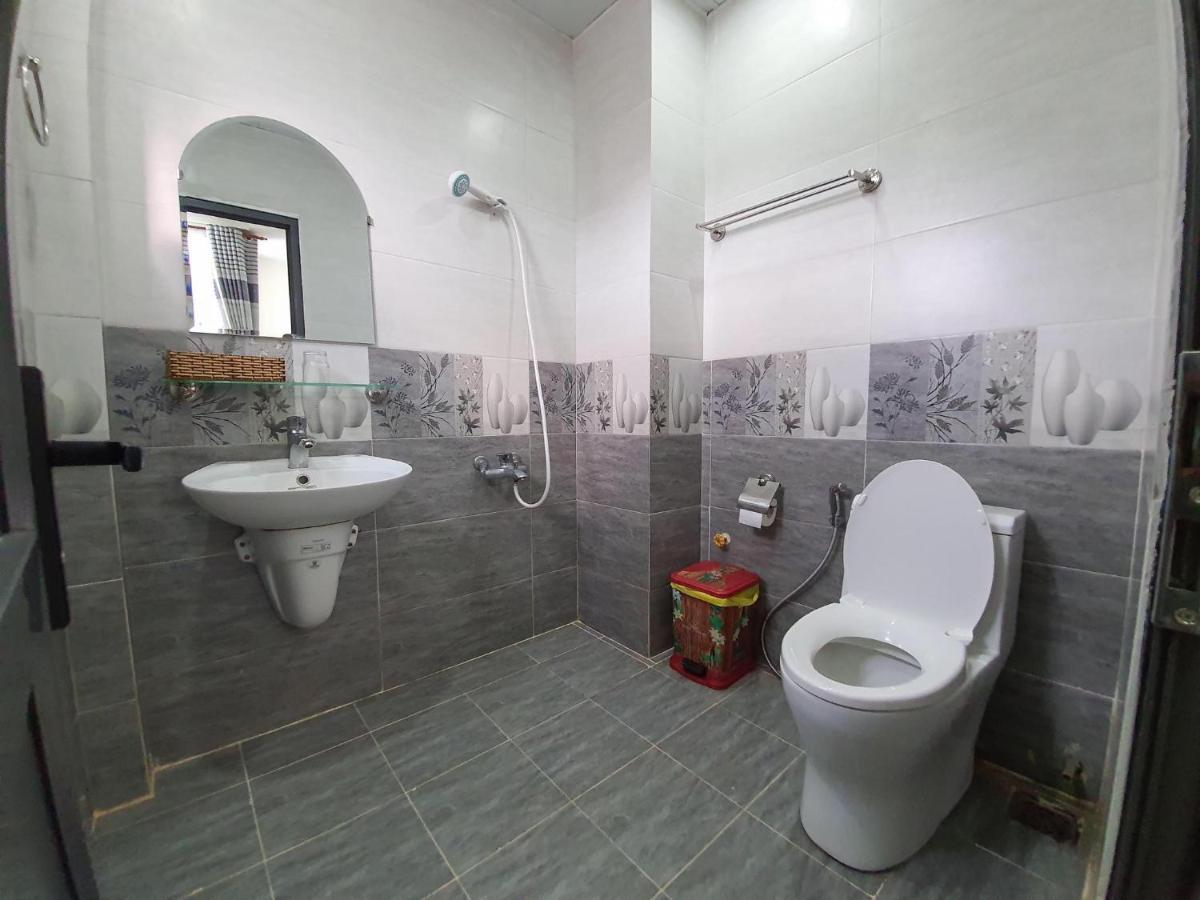An Phat Hotell Chi Khu Co Ong Exterior foto